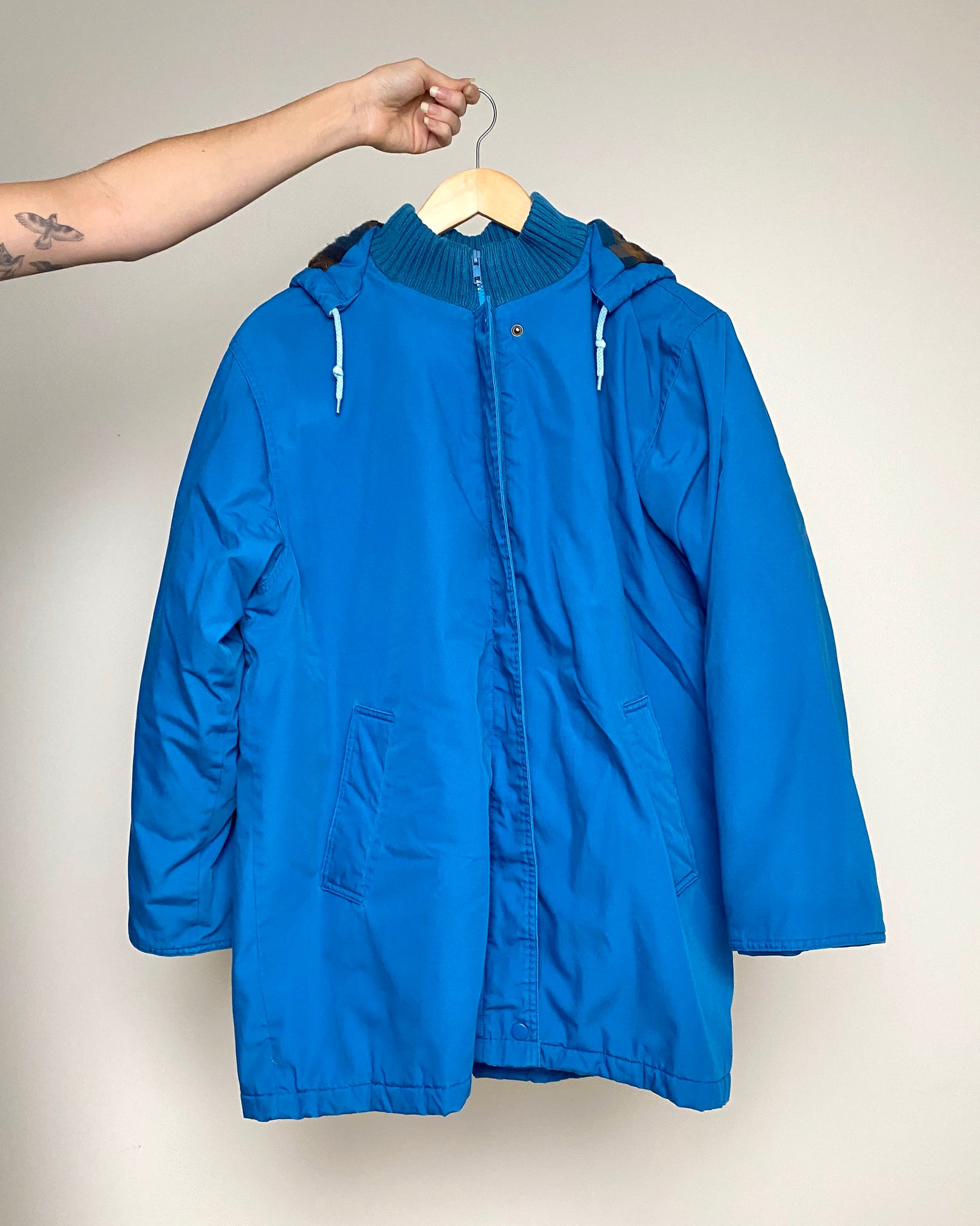 Plaid lined Hood Jacket (size M)