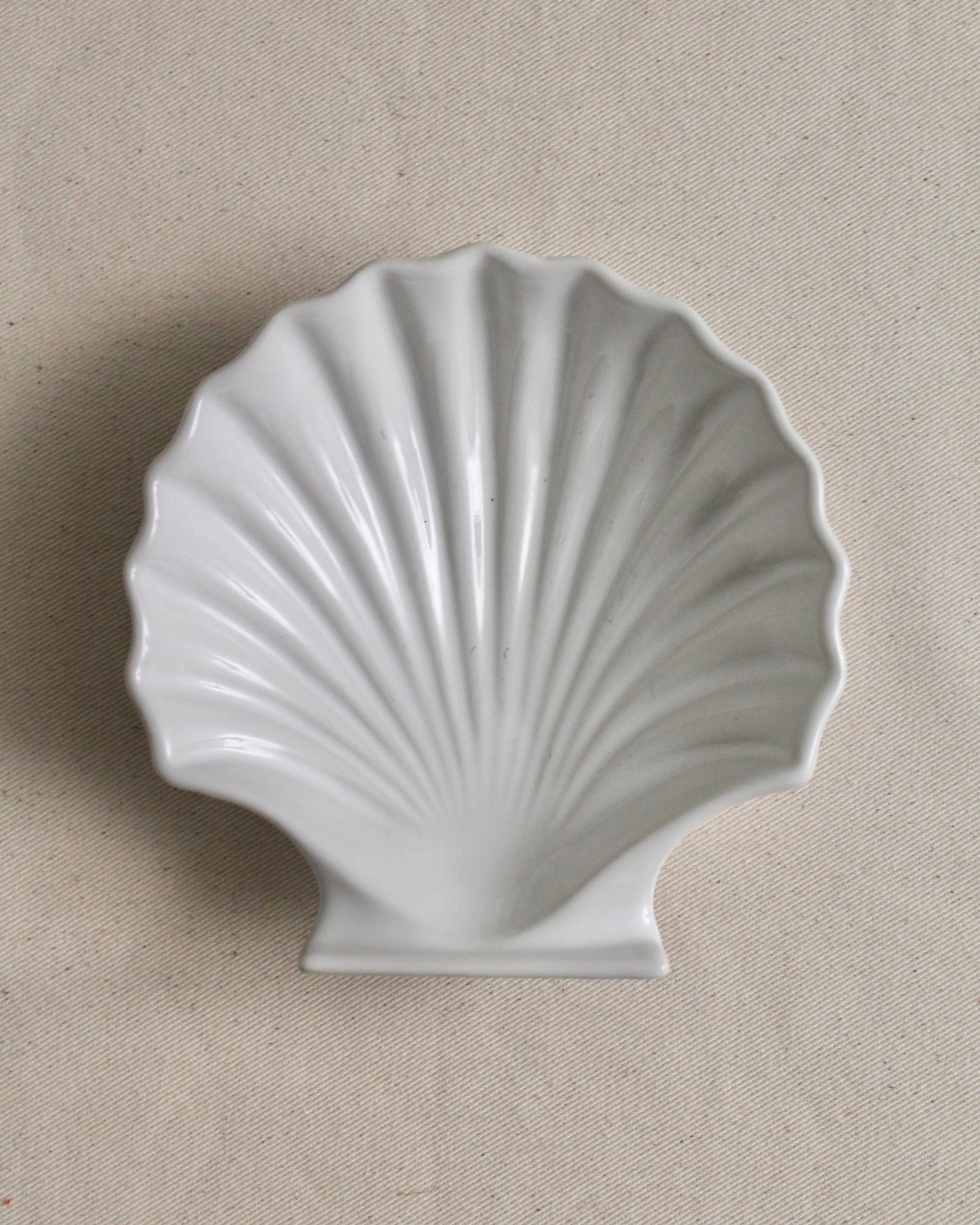 Vintage Ceramic Oyster Shell dish