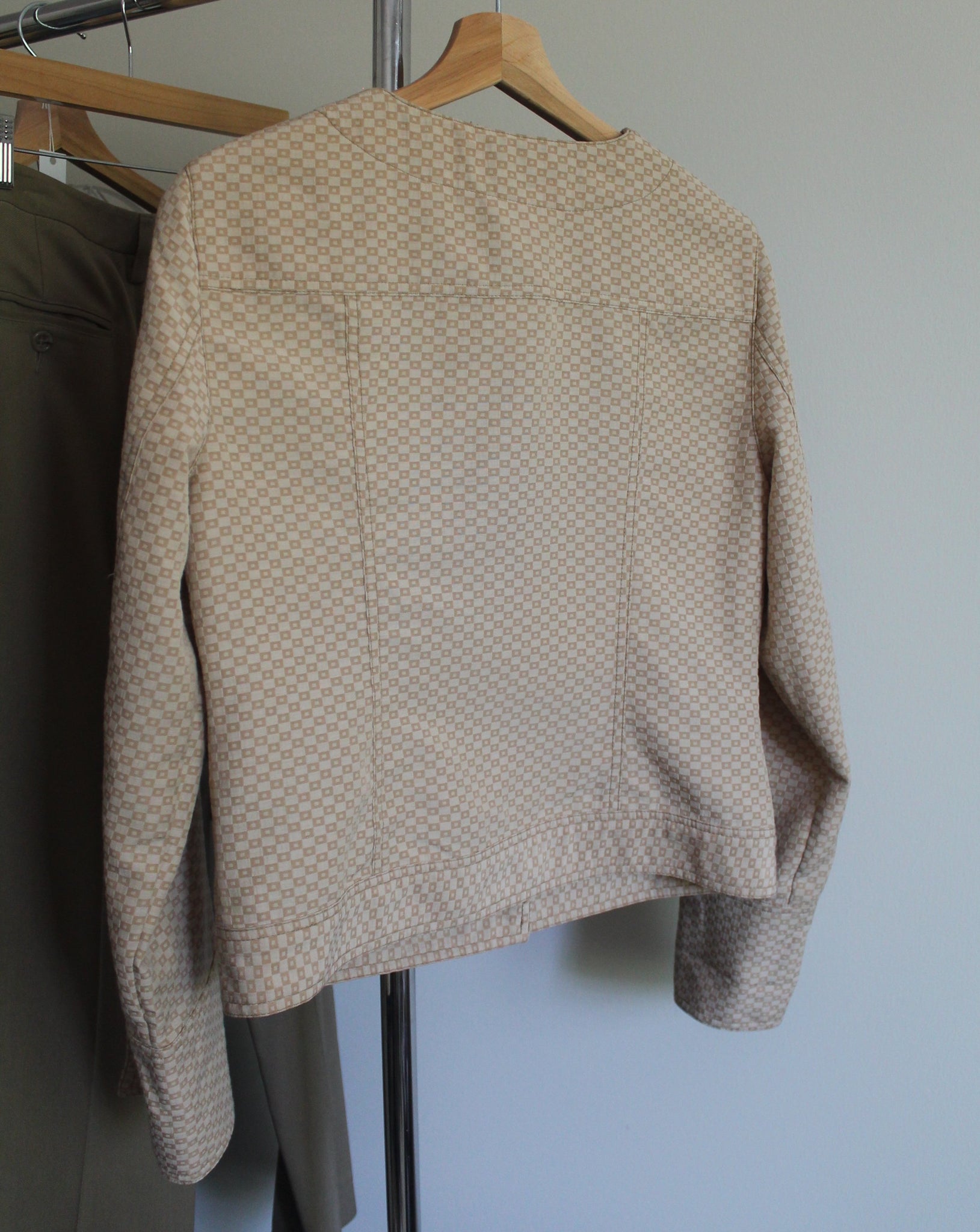 00s Light Tan Checkered Jacket (Size 6)
