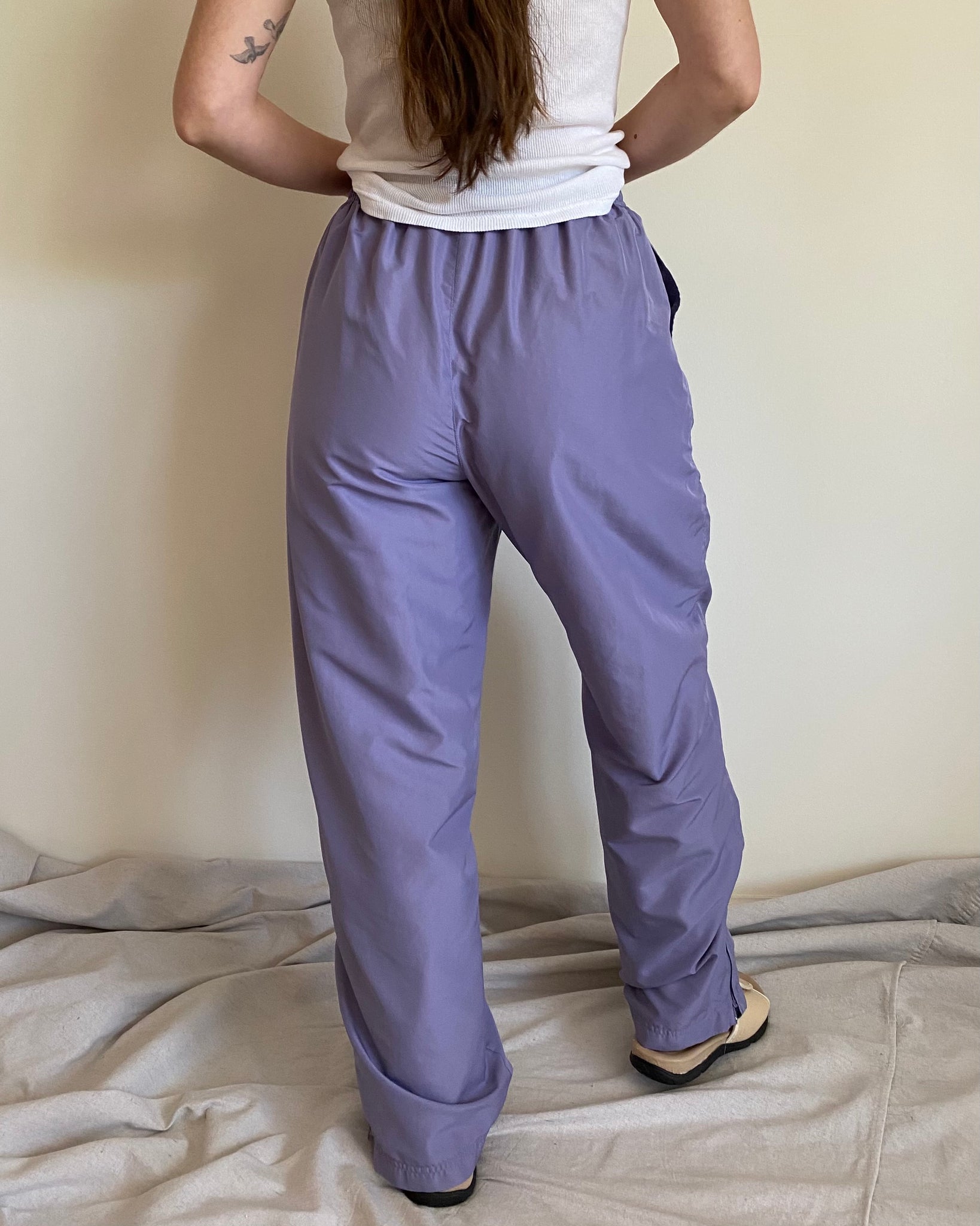 90s Cherokee Lavender Windbreaker Pants (fits S)