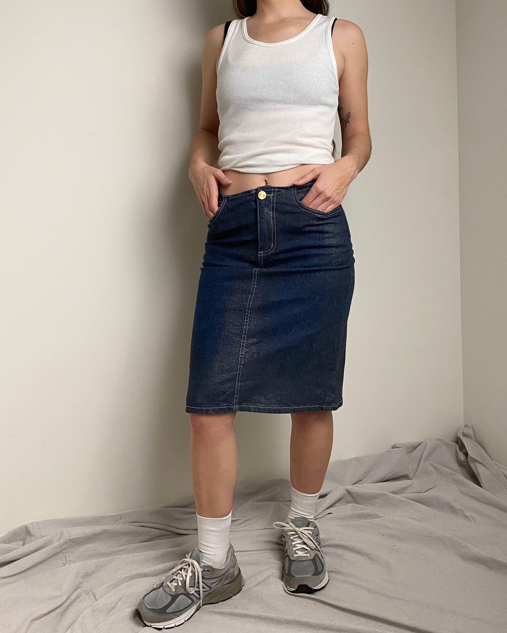 Y2k Metallic Sheen Denim Skirt (size 4)