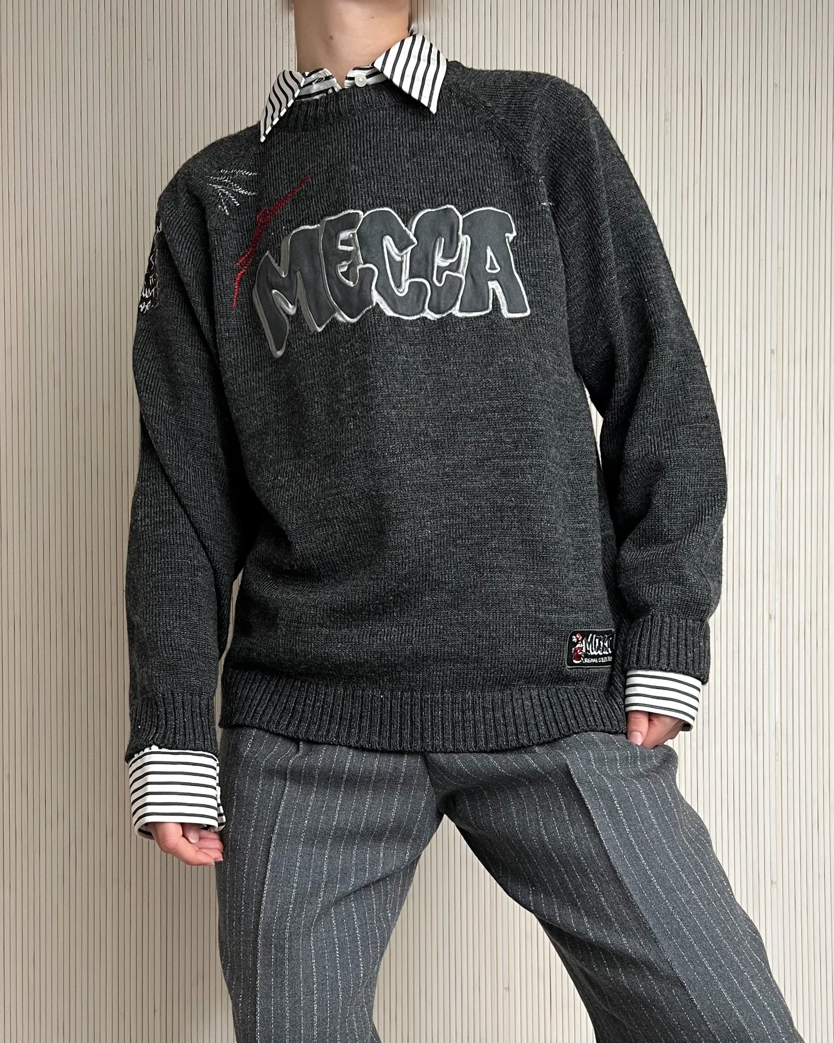 90s Mecca Graphic Sweater (Fits S/M)