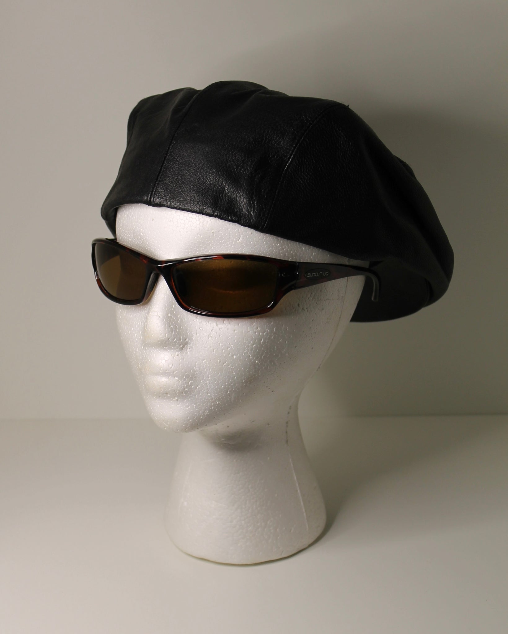 Black Leather Flat Cap (Size M)