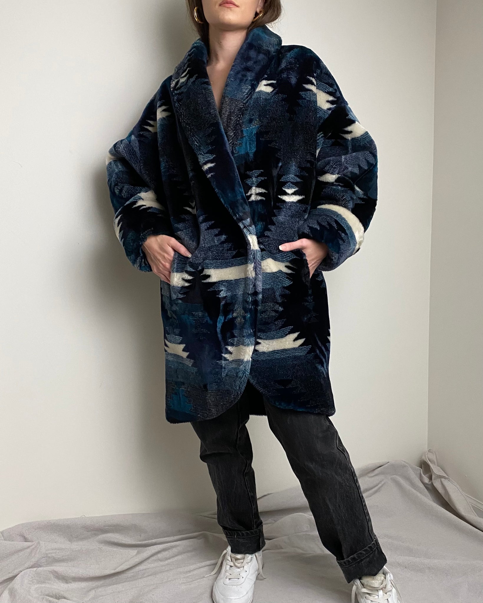 80s Donny Brook Aztec, Southwest Faux Fur Coat (size XS)