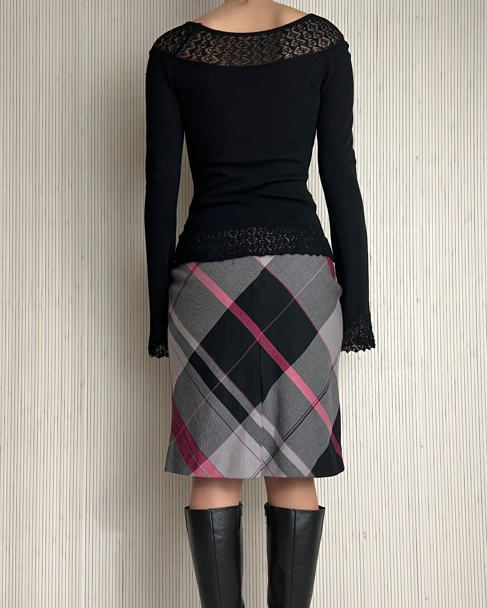 Y2k Pink Plaid Skirt (Size 2)