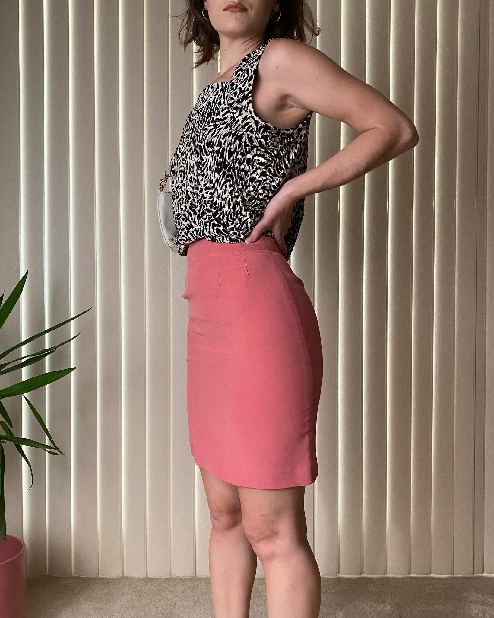 90s Pink Silk Pencil Skirt (size 0)