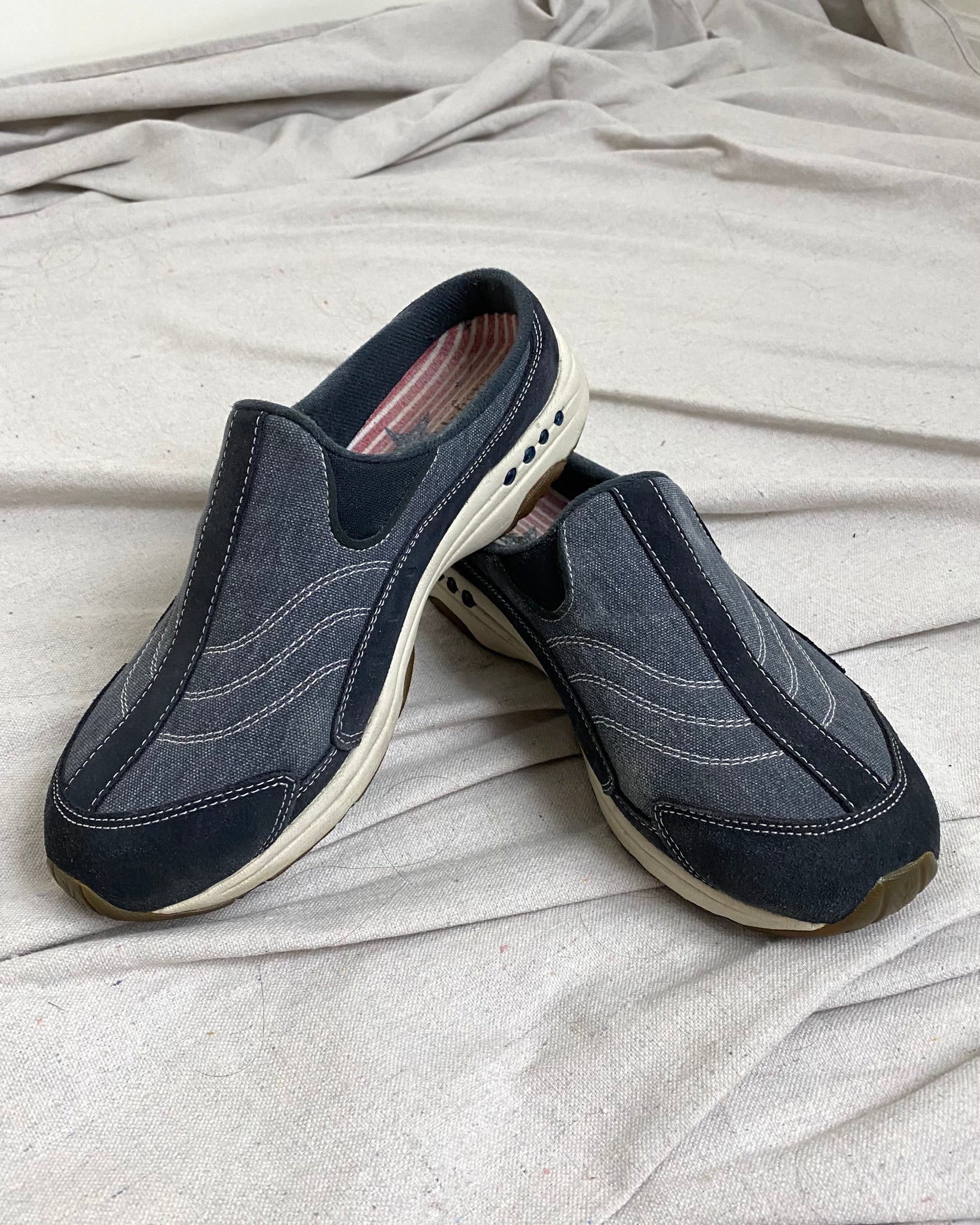 Y2k Easy Spirit Sneaker mules (size 9)
