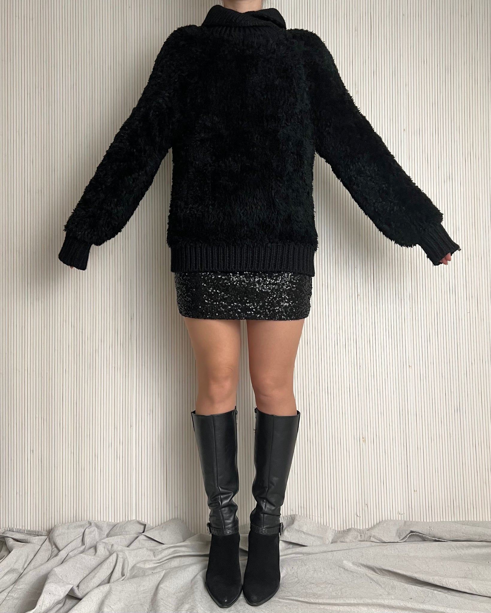 80s Fuzzy Black Sweater (Size M)