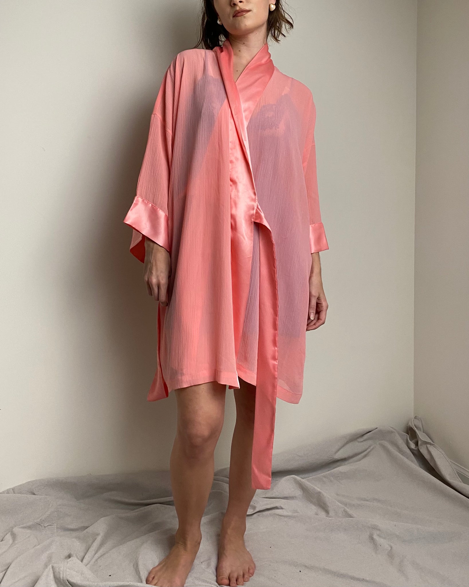 80s Victoria’s Secret Gold Label Sheer Pink Robe (One Size)