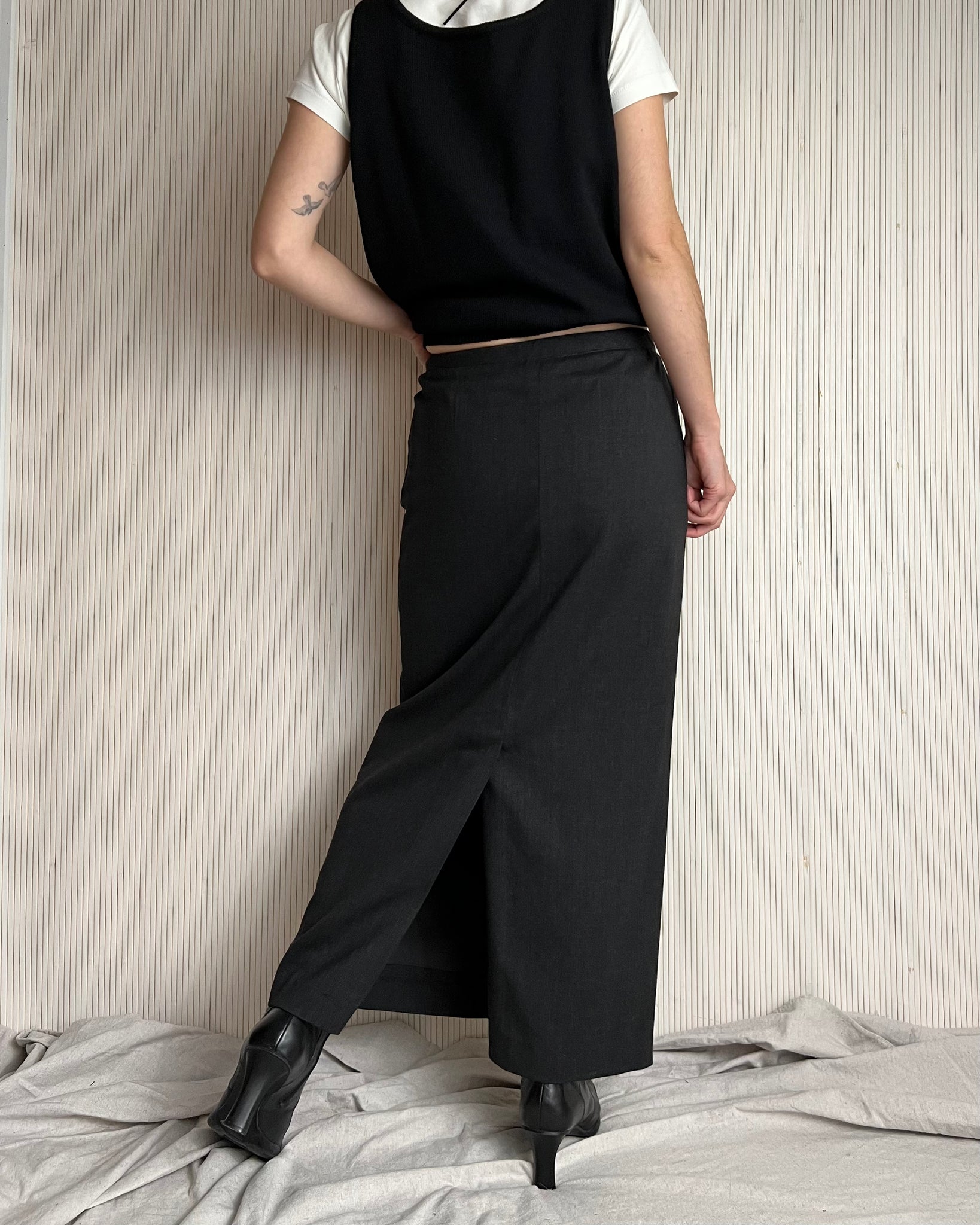 90s Dark Wool Maxi Skirt (Size 2)