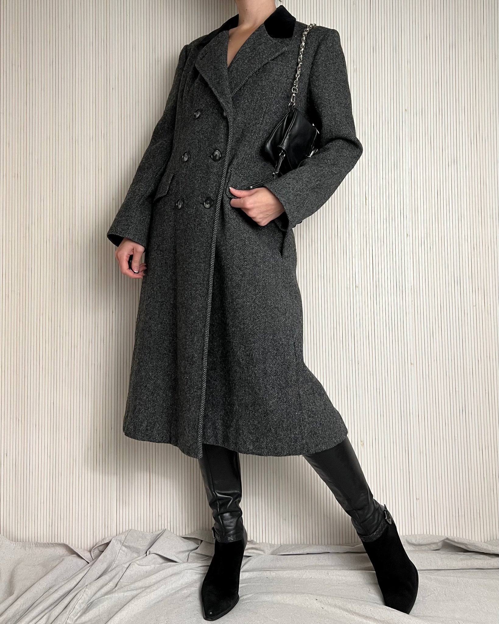 90's Herringbone Wool Coat (Fits S/M)