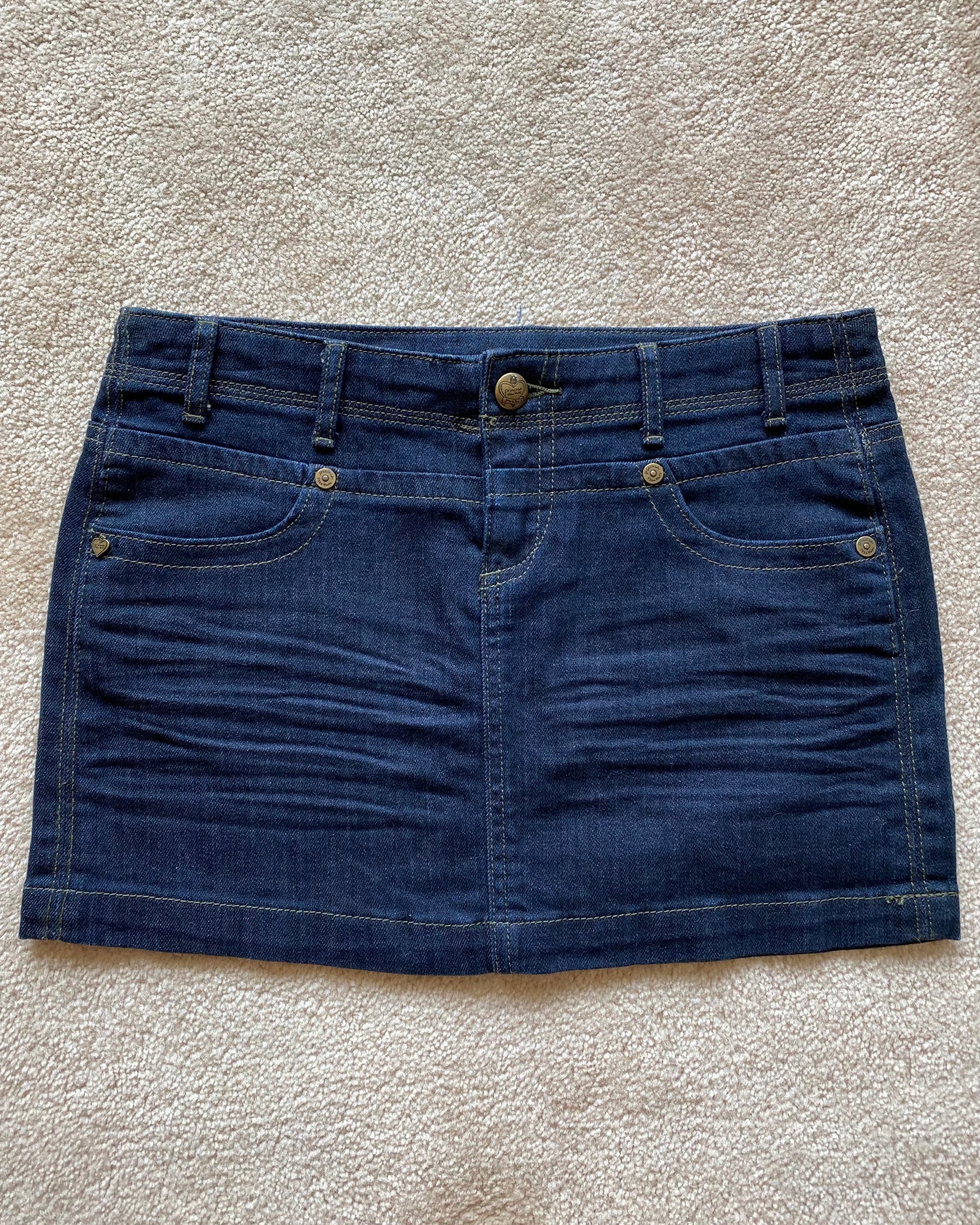 00s Dark Wash Micro Mini Denim Skirt (size 3)