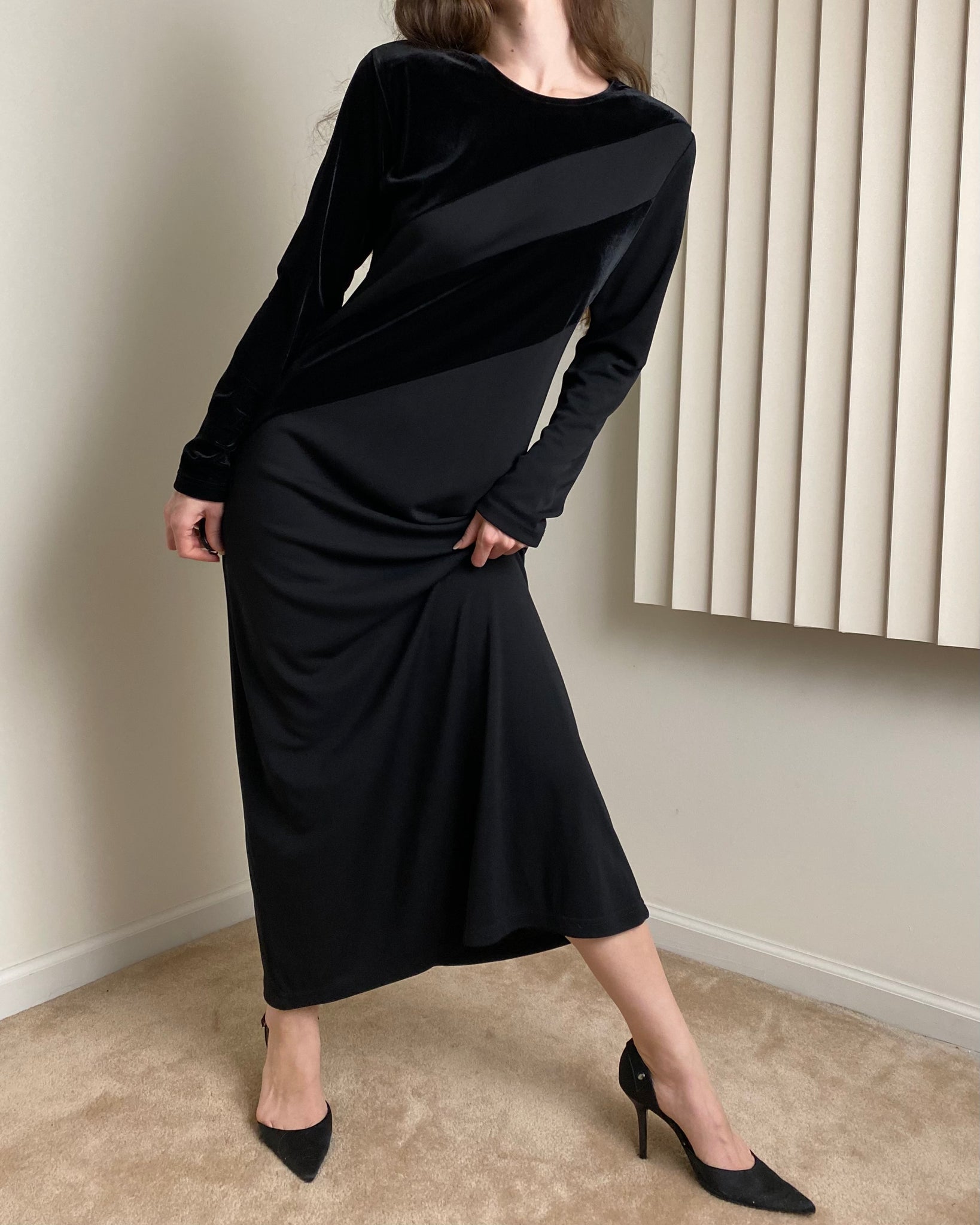 90s Liz Claiborne Velvet Evening Dress (size M)