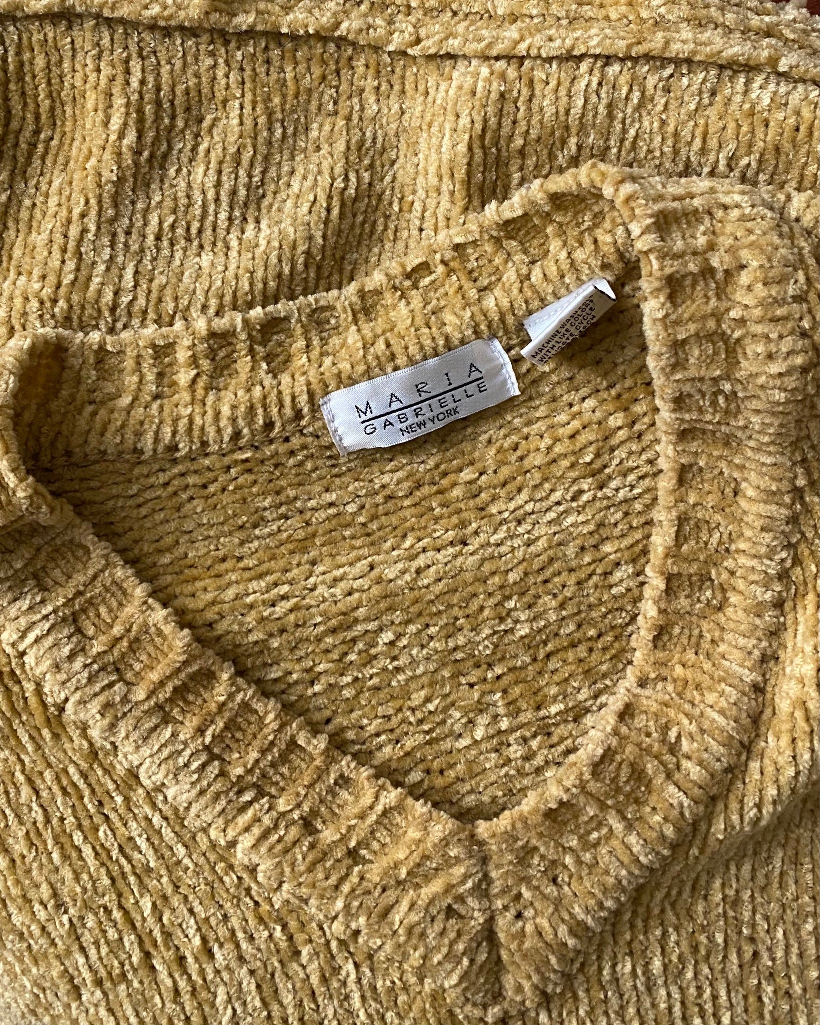 90s Gold Knit Fringe Sweater (Size L)