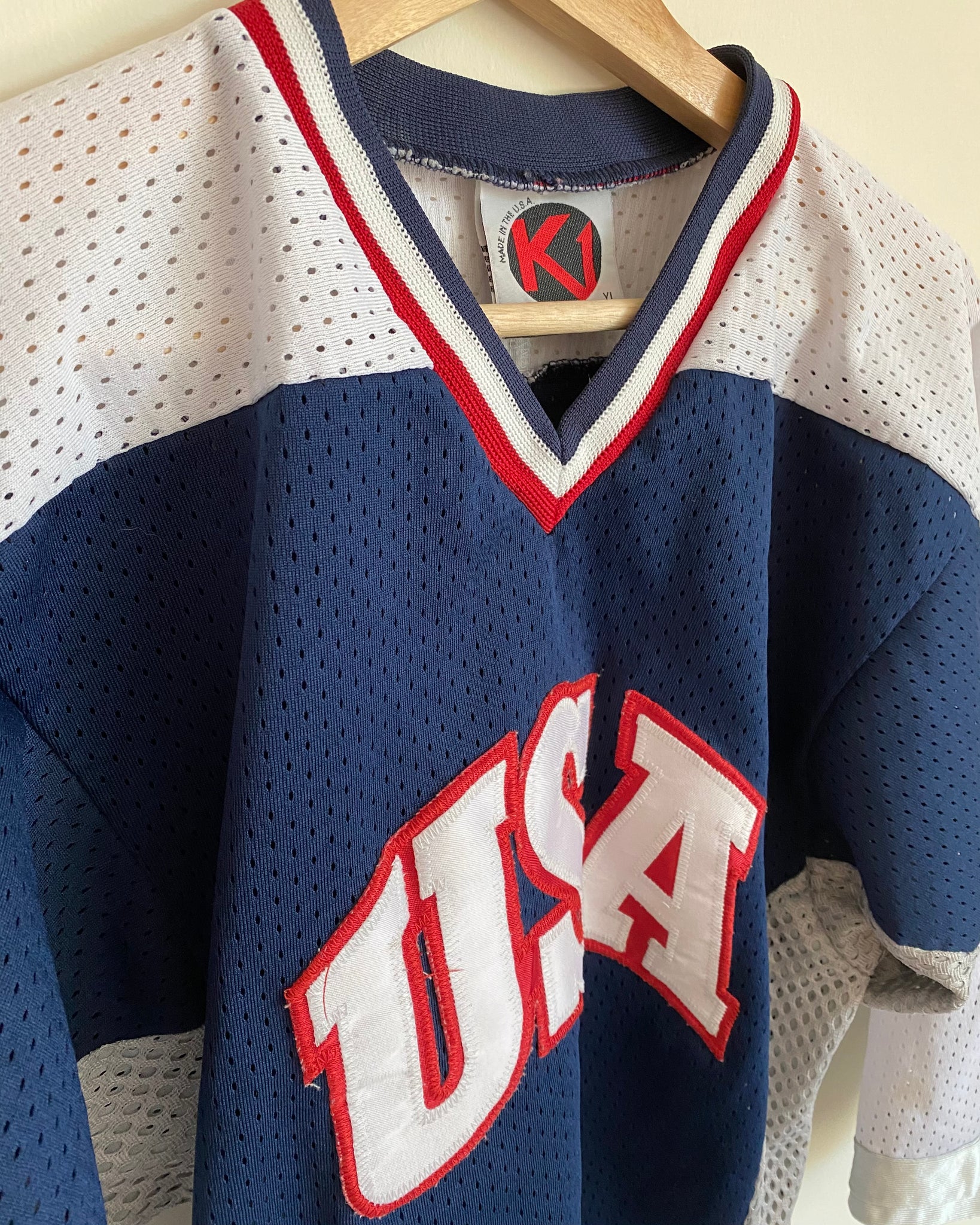 90s USA Hockey Jersey (Youth L)