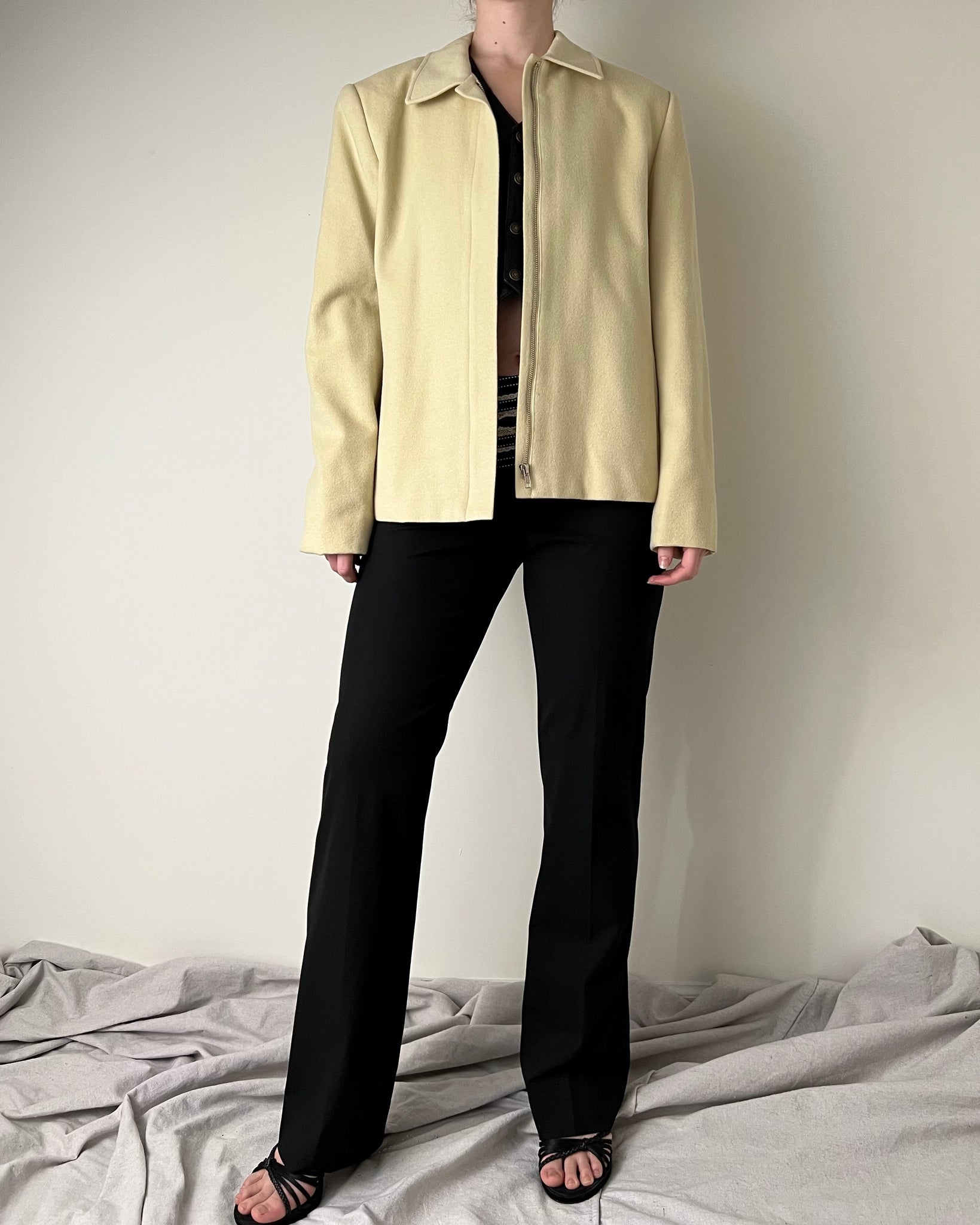 90s Jones New York Wool ivory Jacket (Fits M/L)